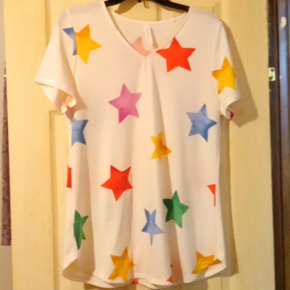 Honey me shirt. Size large.